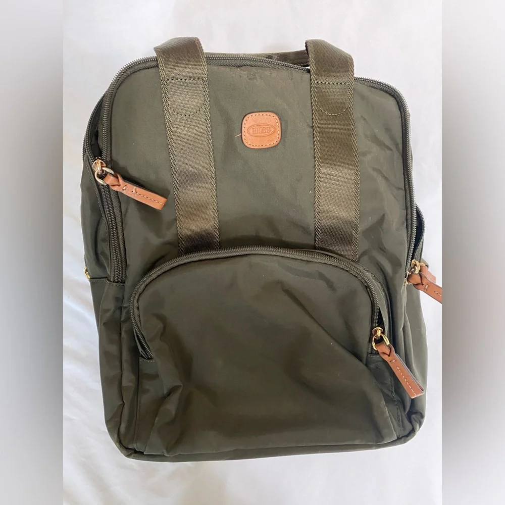 Bric Backpack - Picture 1 of 8
